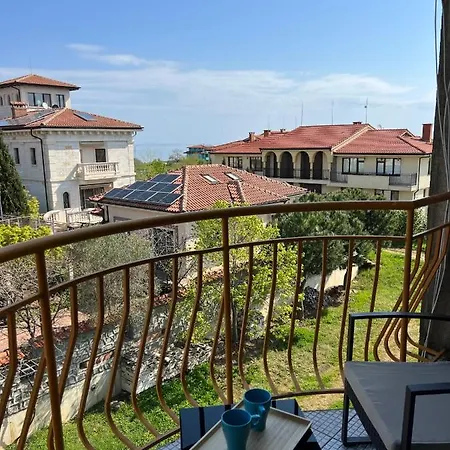 Skyline Apartament *